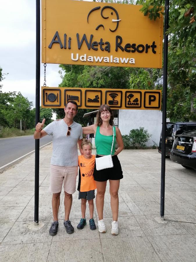 Ali Weta Safari Resort Udawalawe Exterior photo